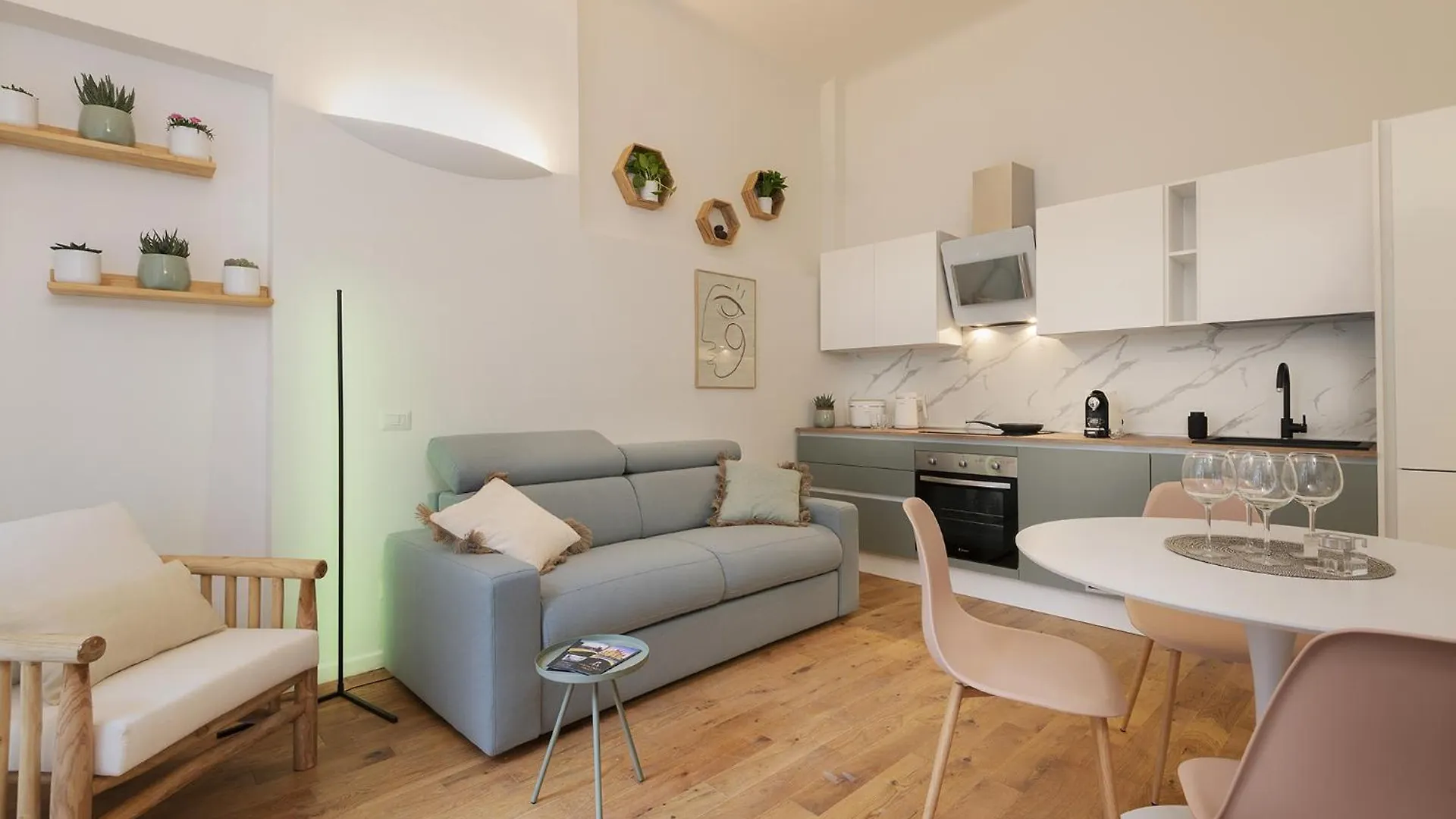 • Rho Fiera - Citylife - 20 Minuti Dal Duomo Милан 0*,  Италия